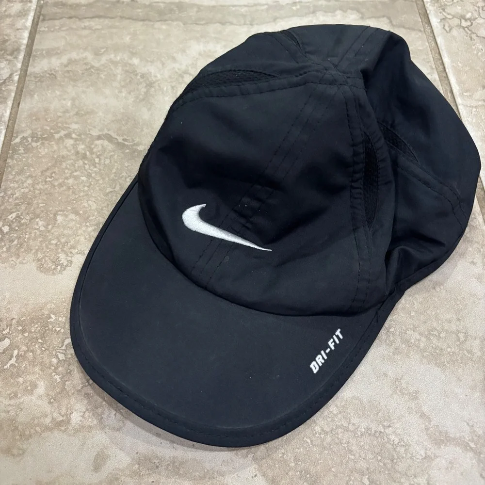 Nike Kids Dri-FIT Featherlight Adjustable Running Hat Black 2435-023 Size 4/7